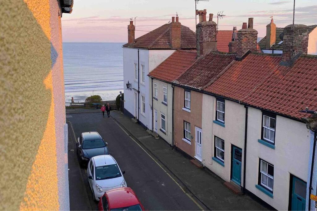 Lilly'S Cottage, Filey, Sleeps 8 Exterior foto